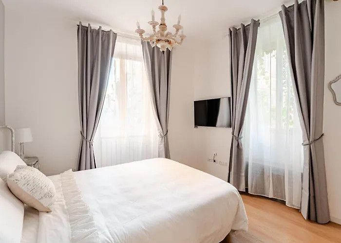 Apartamento In The Shadow Of The Colosseum Roma